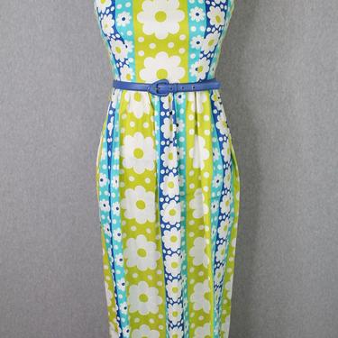 Concept 70s Swirl Dress - Daisy Maxi Dress - Mod, Retro - Floral 