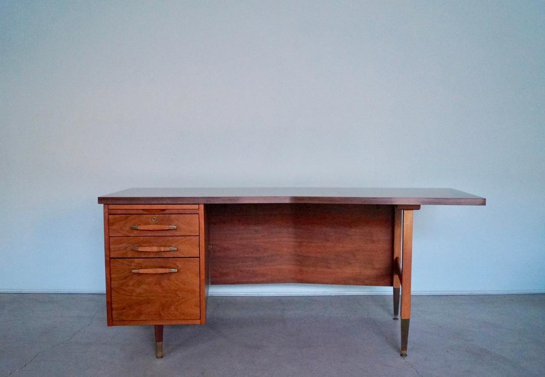 Spectacular 1950's Midcentury Modern Boomerang Executive Desk in