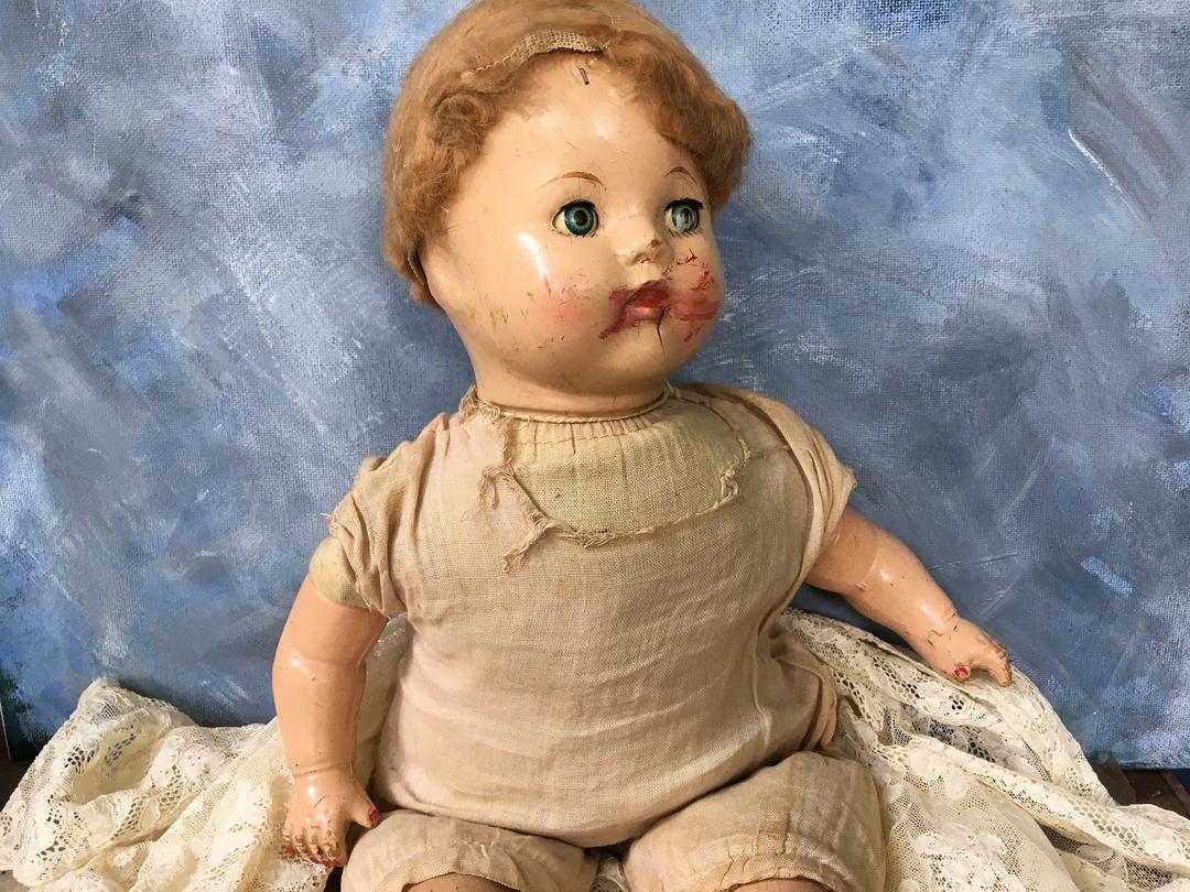 Store HAUNTED Vtg 1960s Uneeda Purty Doll Christening Gown Creepy Haunted House Prop