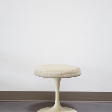Vintage Knoll Eero Saarinen Tulip Stool 