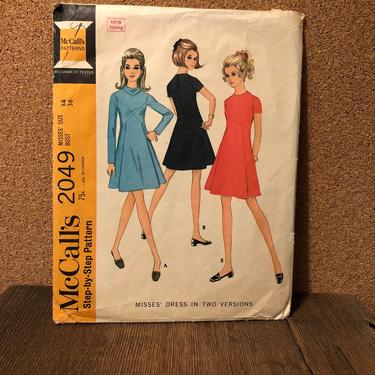 1960s graphic seam A line dress MOD sewing pattern DIY vintage McCalls 14 M 