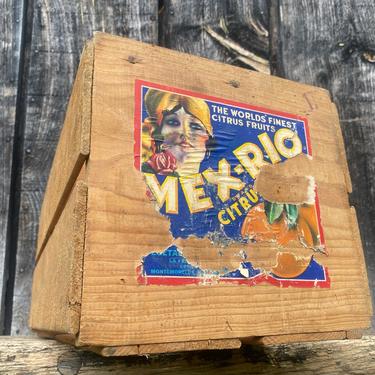 Vintage Citrus Crate -- Vintage Crate -- Vintage Fruit Crate - -Fruit Crate Vintage -- 1950s Crate -- Vintage Texas Crate -- Texas Crate 