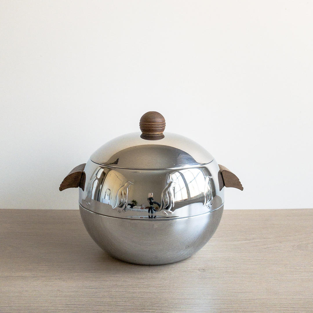 West Bend Penguin Hot and Cold Server | Vintage Chrome Ice | Pebble