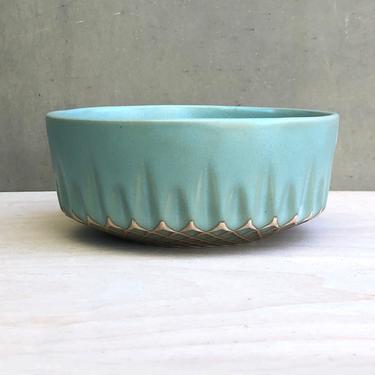 Porcelain Ceramic &quot;Flame&quot; Bowl  -  Matte Turquoise with Halo 