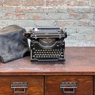 1928 Underwood No. 5 Typewriter with Cover Antique Office Decor 