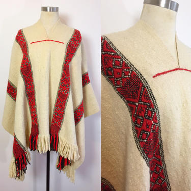 Vintage 1960s Poncho / Woven Mexican Poncho / Hippie Poncho / Woven Shawl / One Size Poncho / Vintage Mexican Cape / Ivory Woven Poncho 