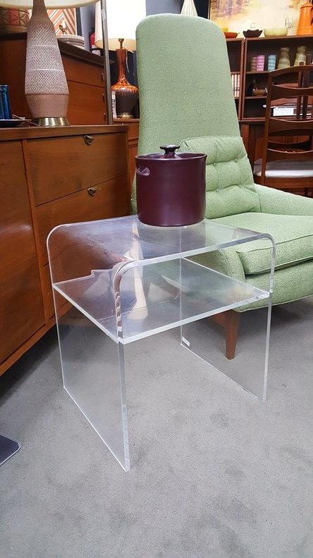 Mid-Century modern Lucite side table. Peg Leg Vintage