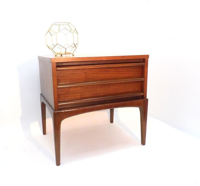 Lane Rhythm Nightstand End Table Mid Century Modern Collection Walnut Altavista Virginia Danish ...