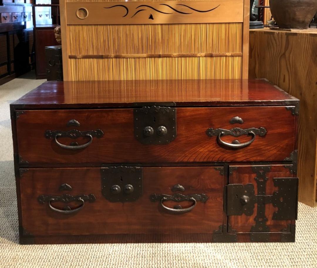 Japanese Antique Han Tansu Half Clothing Chest Kuraya Japanese