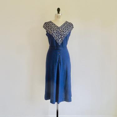 Vintage 1950's Navy Blue Linen Day Dress White Floral Lace Embroidered Bodice Queen Make 31&amp;quot; Waist 