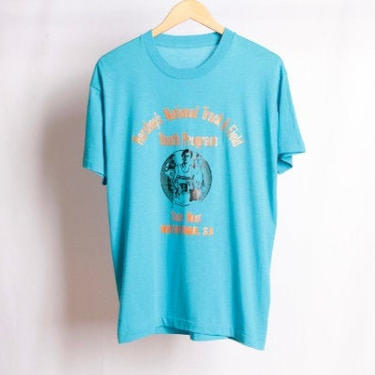 1980s vintage turquoise blue WATERTOWN, South Dakota t-shirt MARATHON t-shirt made in U.S.A. -- size large 