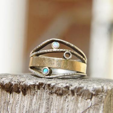 Vintage Modernist Two-Tone Sterling Silver & Opal Ring, Textured Silver Band With Gold Wash And Accent Opal Gemstones, Israeli, 7 1/2 US 