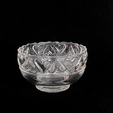 Vintage Fine Crystal Modernist Art Glass HEARTS Bowl TIFFANY & CO 8" X 4 7/8" Scalloped Edge Modern Design 