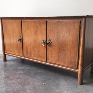 vintage mid century American of Martinsville buffet
