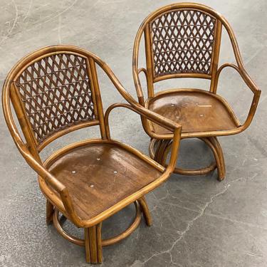 LOCAL PICKUP ONLY ———— Vintage Rattan Swivel Chairs 