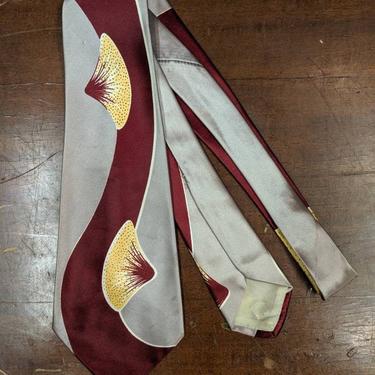 Vintage 1950's Crimson and Mauve Flower Print Swing Tie, Vintage Tie, 1950s Tie, Rockabilly Tie, Tiki Tie, Abstract Tie, Hand Painted Tie, 