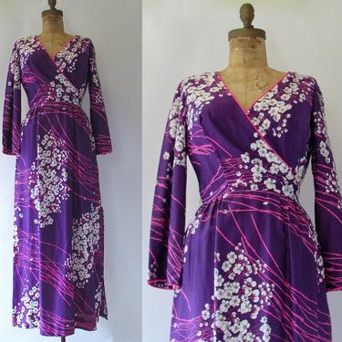 CHERRY BLOSSOM Vintage 60s Dress | 1960s Lilli Diamond Japanese Kimono Inspired Maxi Dress | Floral Asian Print, Tiki Hawaiian | Size Medium 