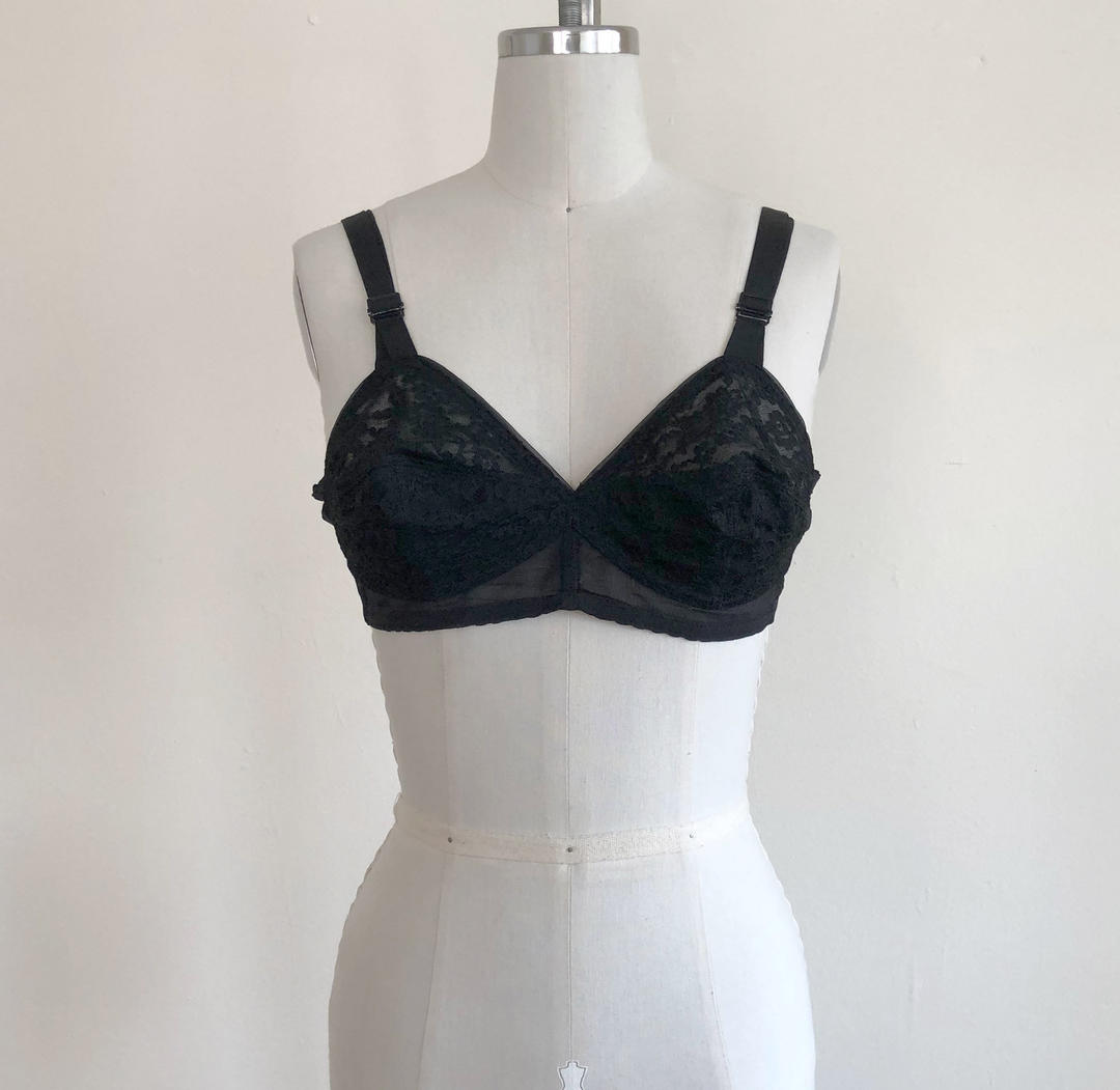 Black Lace Bullet Bra - 1950s, Logan's Clothing