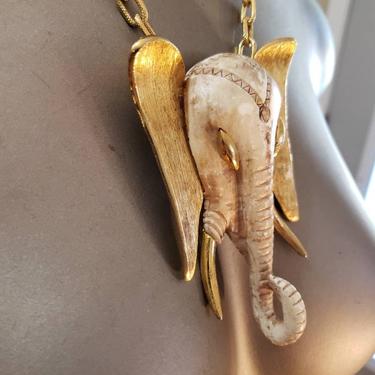 60s,70s Chunky Razza  Elephant Statement Necklace Gold Chain 