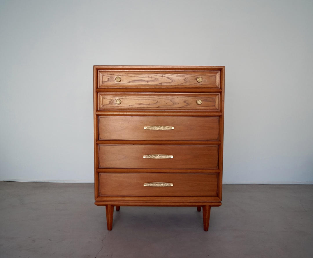 Beautiful 1950's MidCentury Modern Highboy Dresser by Heritage in