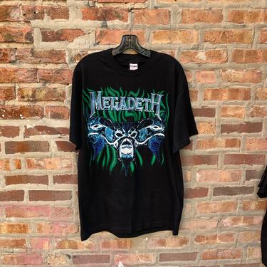 Vintage 90s MEGADETH Parking Lot Concert T-Shirt Size L Bootleg Metallica Slayer Anthrax Thrash Heavy Metal Testament Bolt Thrower 