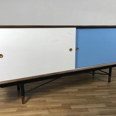 Mid Century Modern Credenza Finn Juhll Style.