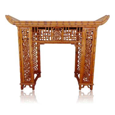 Carved Bamboo Chinese Chippendale Pagoda Console Altar Table 
