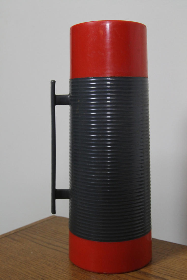 Vintage Aladdin Duraclad Vacuum Bottle Thermos Quart Capacity Vintage