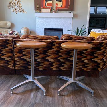 Set of 2 Mid Century “Herman Miller” Style Wood and Aluminum Industrial Stools 