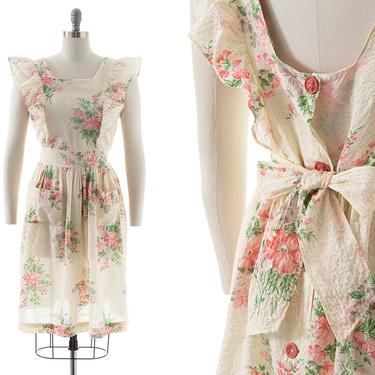 Vintage 1940s Sundress | 40s Floral Printed Cotton Seersucker Pinafore Full Skirt Button Back Tie Waist Day Dress with Pockets (medium) 