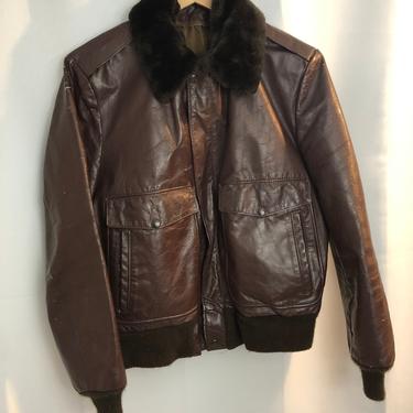 1960s vintage distressed leather Bomber Jacket fur collar brown 40 L 