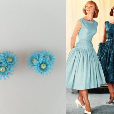 Allison Wentworth &amp; Friend  - Vintage 1950s 1960s Aqua Turquoise Blue Soft Plastic Floral Clip On Earrings 
