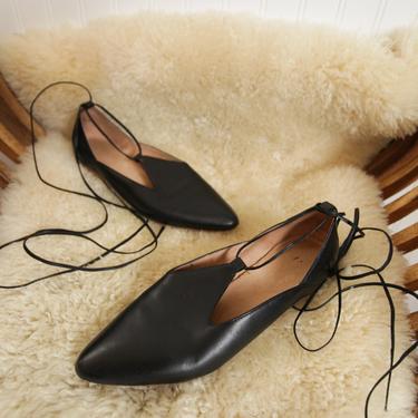 seychelles ankle tie black flats - size 8 8.5 9 