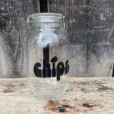 Vintage Chips Jar -- Chips Jar -- Vintage Kitchen Storage -- Kitchen Jars -- Jar for Chips -- Chip Jar -- 70s Chips Jar -- Chip Canister 