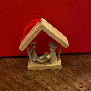 Vintage Nativity Wooden Christmas Ornament 