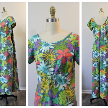 Vintage 40s 1950s  Miss Waikiki Collectible feedsack Cotton Floral Back Waterfall Train Hawaiian Princess Maxi Dress // US 4 6 Small 