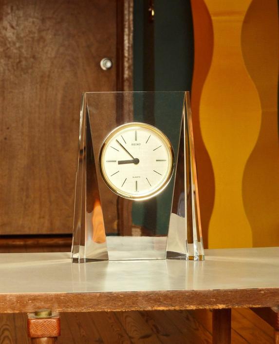 Vintage Modernist Seiko Lucite Prismatic Mantel Clock - Geometric Lucite |  Fly Times Vintage | Chicago, IL