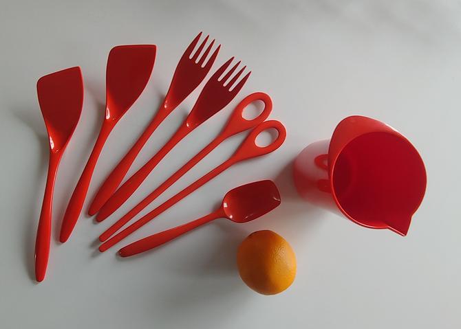 White vintage Rosti kitchen utensils 1960s/70s