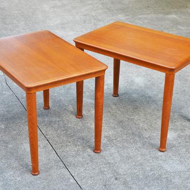 Pair of Danish Modern Teak Side Tables by Henning Kjaernulf for Vejle Stole og Møbelfabrik, Denmark 