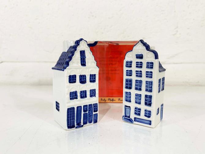 Delft Blue Amsterdam Canal Buildings Salt and Pepper Shakers Shaker ...