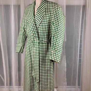 1940'S Lounge Robe - Silky Poka Dot Fabric in Green &amp; Cream - 3 Patch Pockets - Matching Sash - Mens Size Large 