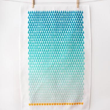 Spring Rain tea towel • yellow tulips and turquoise ombre • linen-cotton blend 