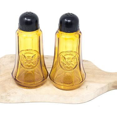 Vintage Salt and Pepper Shakers, Set of Amber Glass Salt and Pepper Shakers 