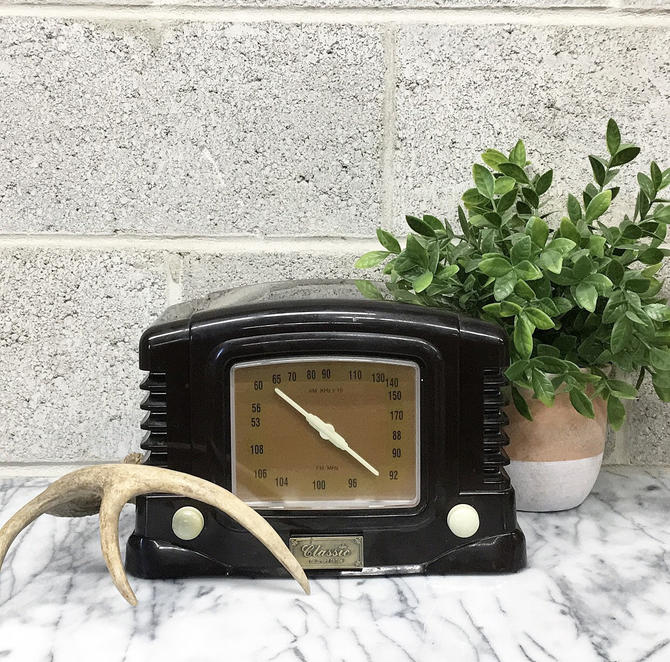 Vintage Radio Retro 1960s Classic Collectors Edition Bakelite Am Fm 2 Band Model Br 212 Cassette Tape Player Home Audio By Retrospectvintage215 From Retrospect Vintage Of Philadelphia Pa Attic