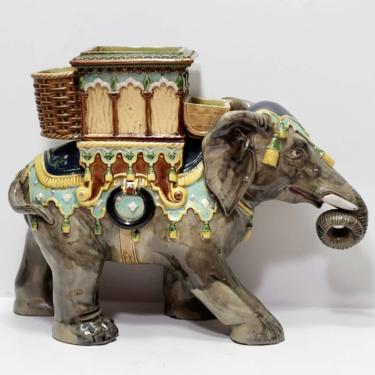 Majolica Elephant Planter Wilhelm Schiller and Son Pottery Restored - Late 19th Century 