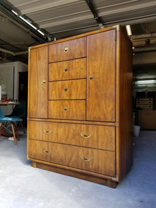 Mid Century Modern Drexel Accolade Chest Of Drawers Dresser