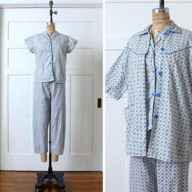 vintage 1960s womens cotton pajamas • 3 piece pj set • pants top &amp; robe set 