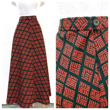 Vintage VTG 1970s 70s Red Green Patterned Knit Maxi Skirt 