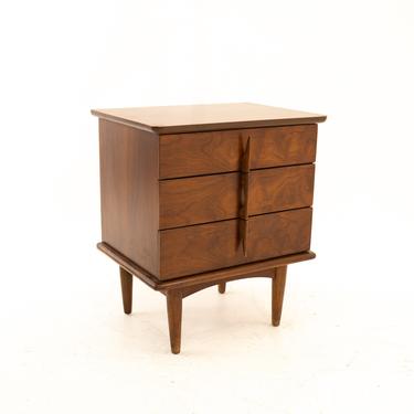 United Furniture Mid Century Walnut 3 Drawer Chest Nightstand - mcm 