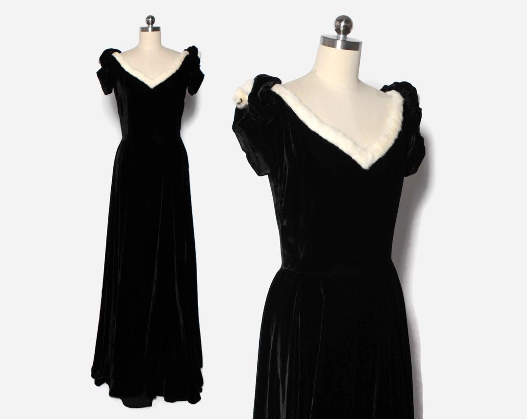 Vintage 40s Black Silk Velvet GOWN / 1940s Ermine FUR Trim & Lucky